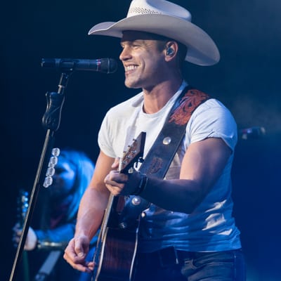 Dustin Lynch